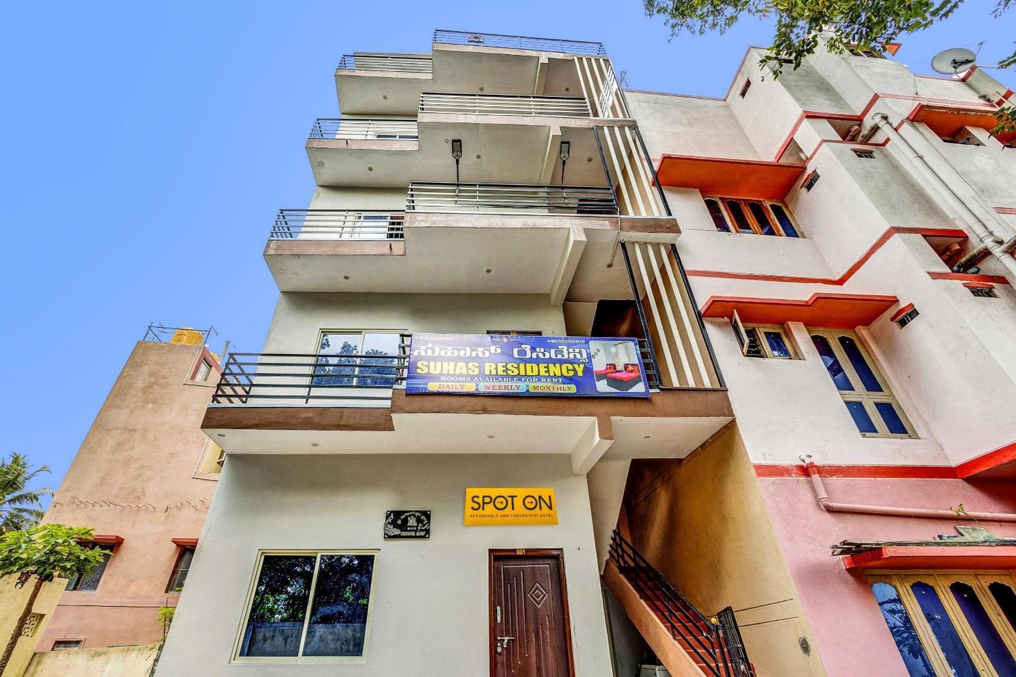 Hotel O Suhas Residency Mysore Esterno foto